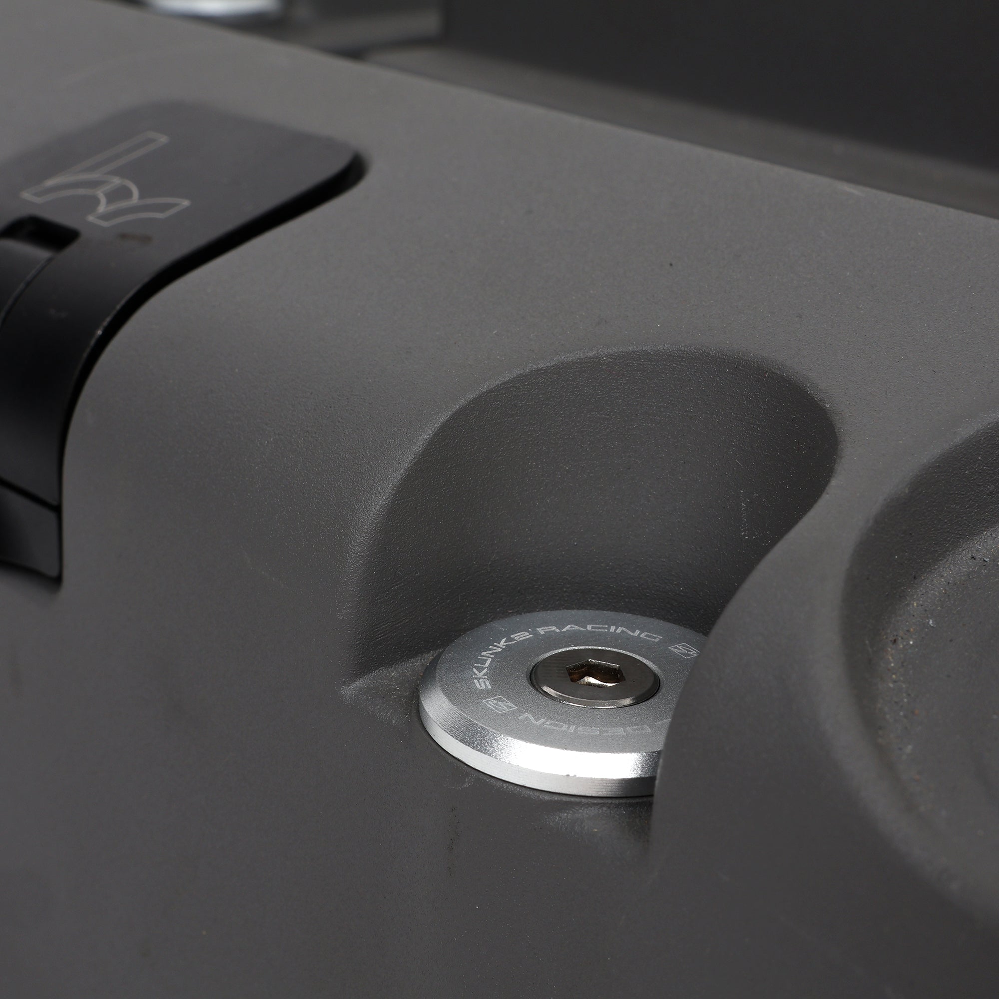 Skunk2 Valve Cover Hardware for Honda K20 & K24 Engines