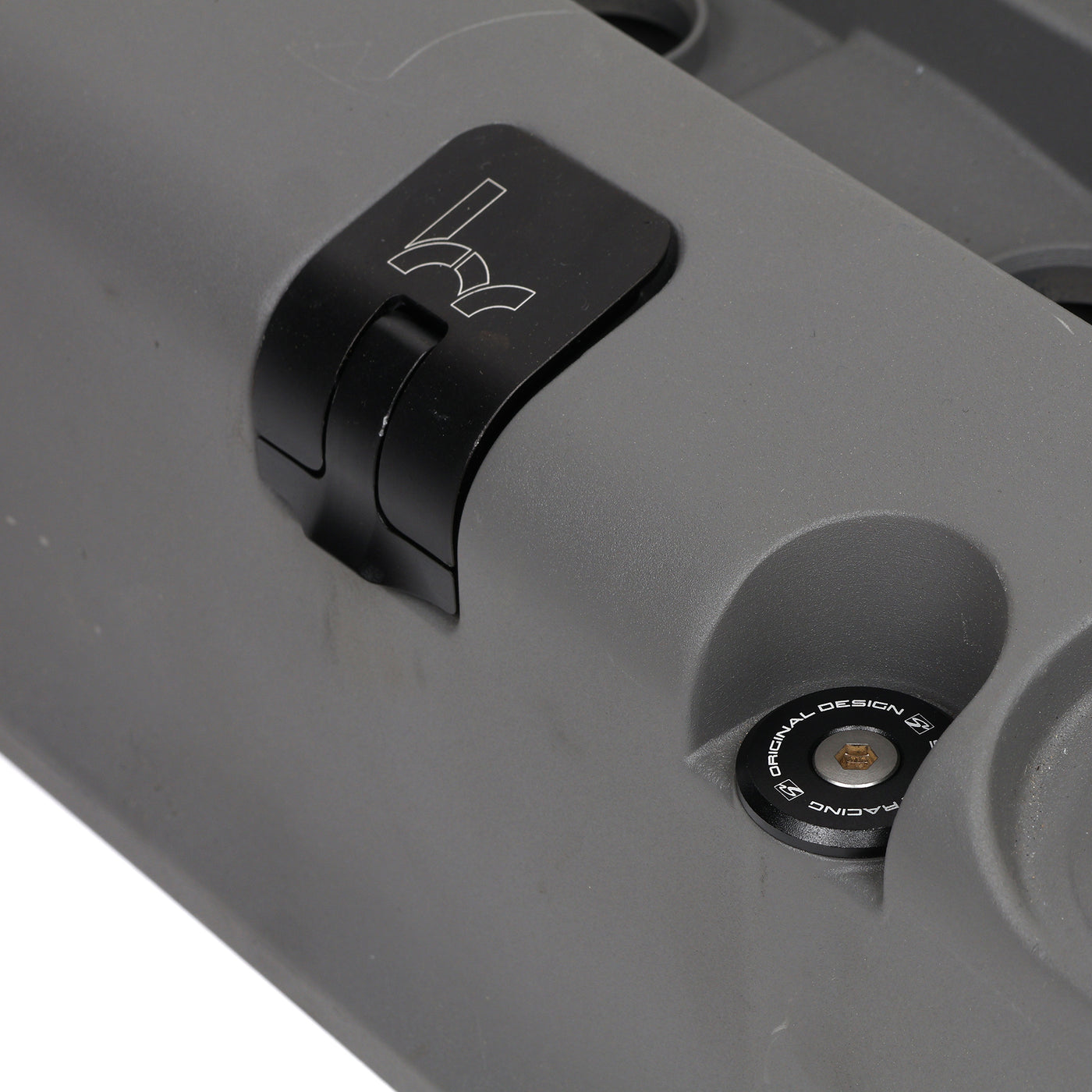 Skunk2 Valve Cover Hardware for Honda K20 & K24 Engines