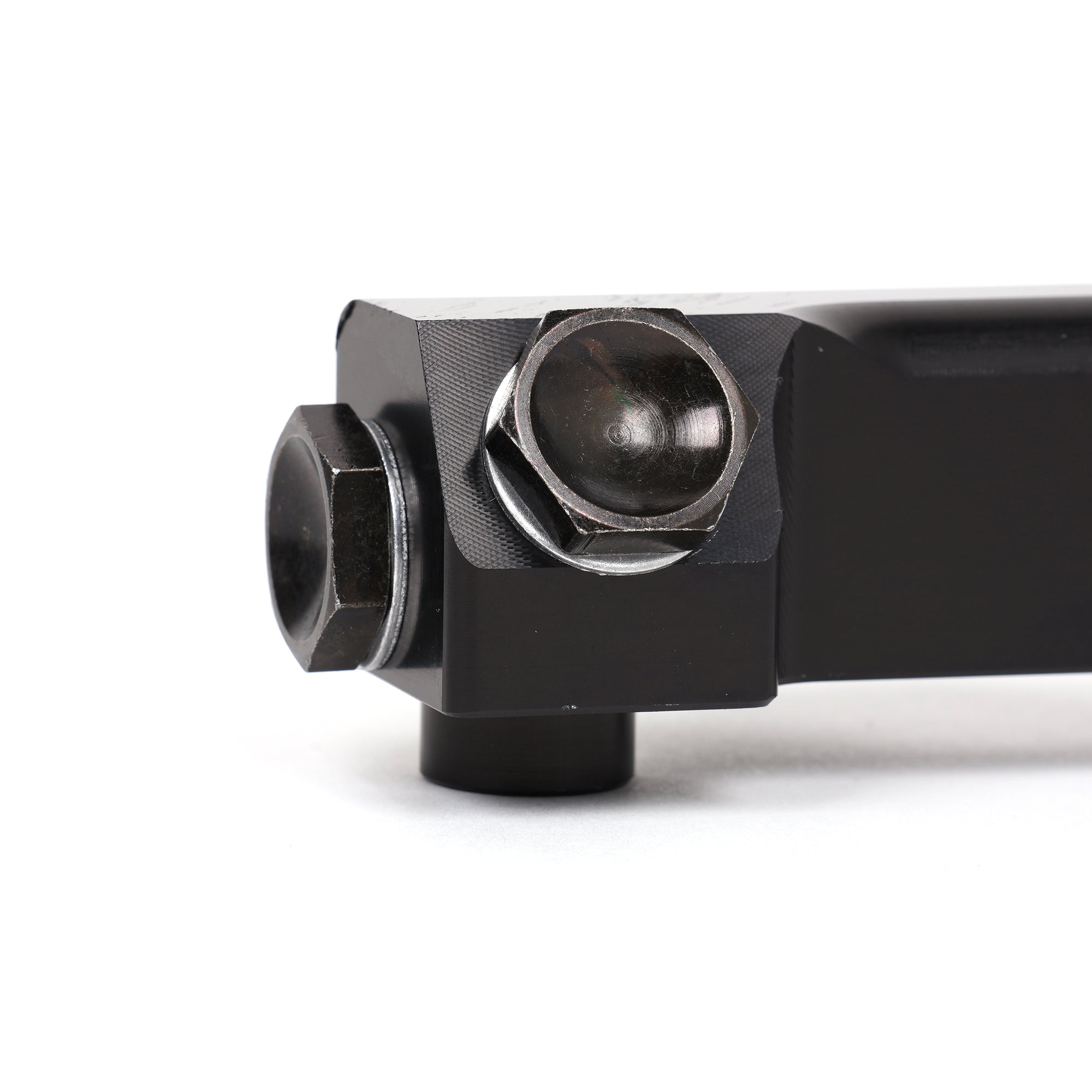 AEM High Volume Fuel Rail for 92-97 Accord/92-01 Prelude