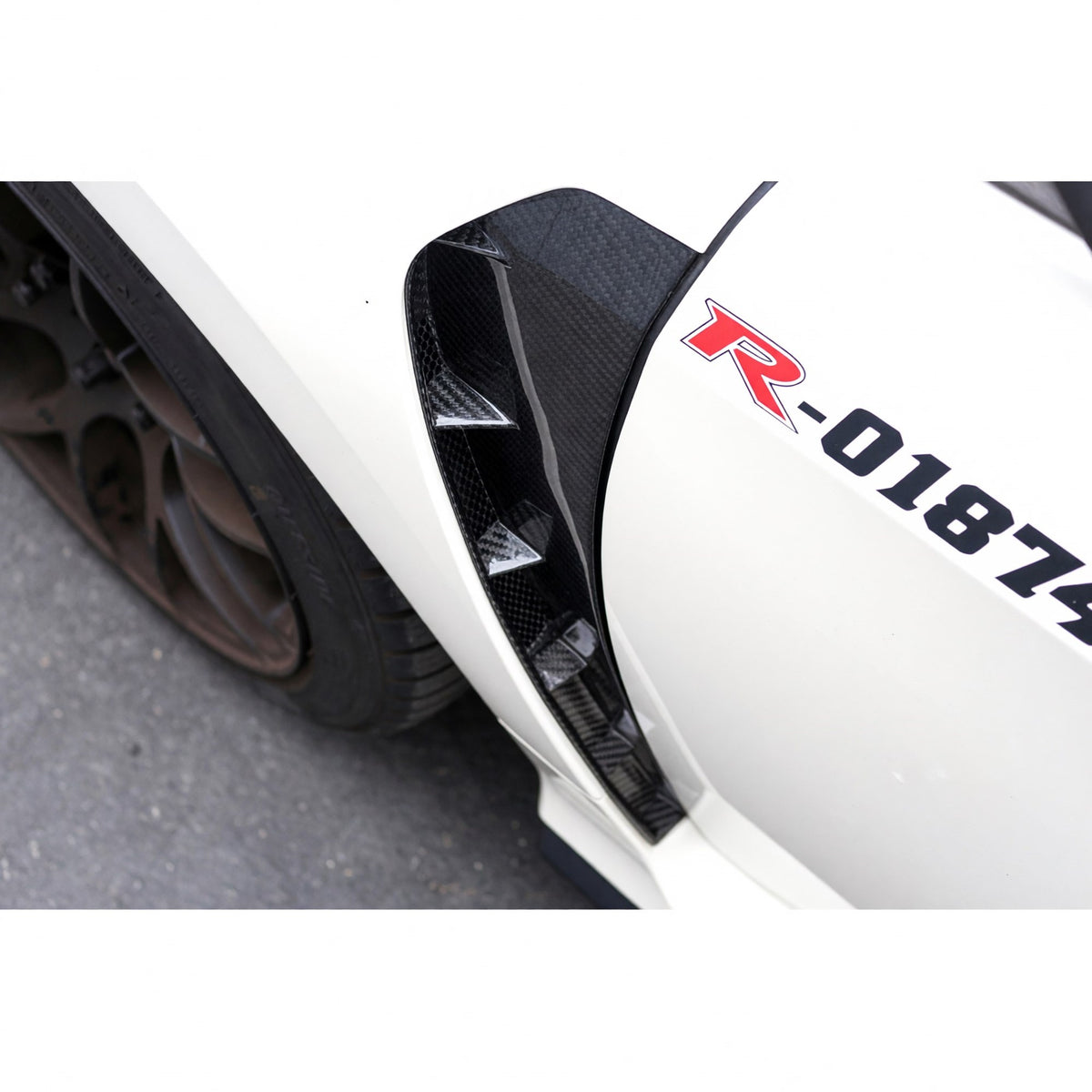APR Carbon Fiber Fender Vents for FK8 Civic Type R