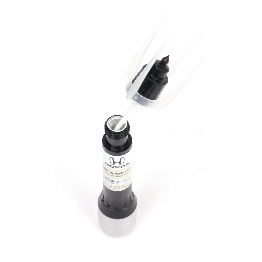 Honda Premium White Pearl Touch Up Paint NH624P