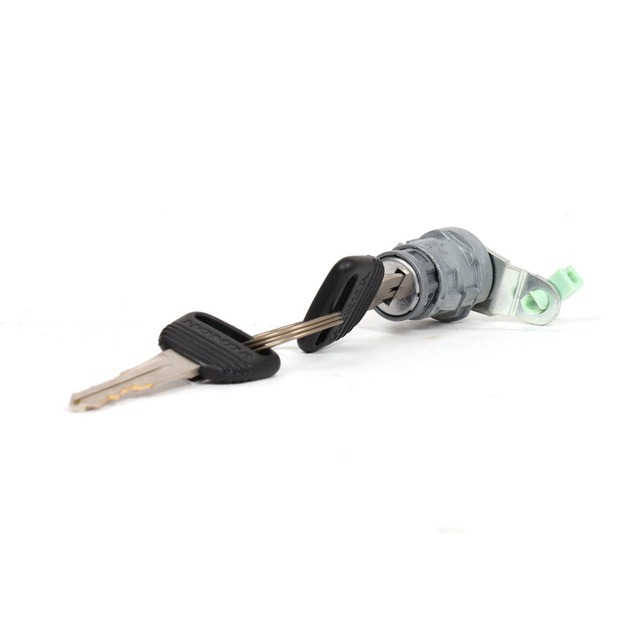 Honda EK Civic Driver Side Door Lock Cylinder 72146-S04-003